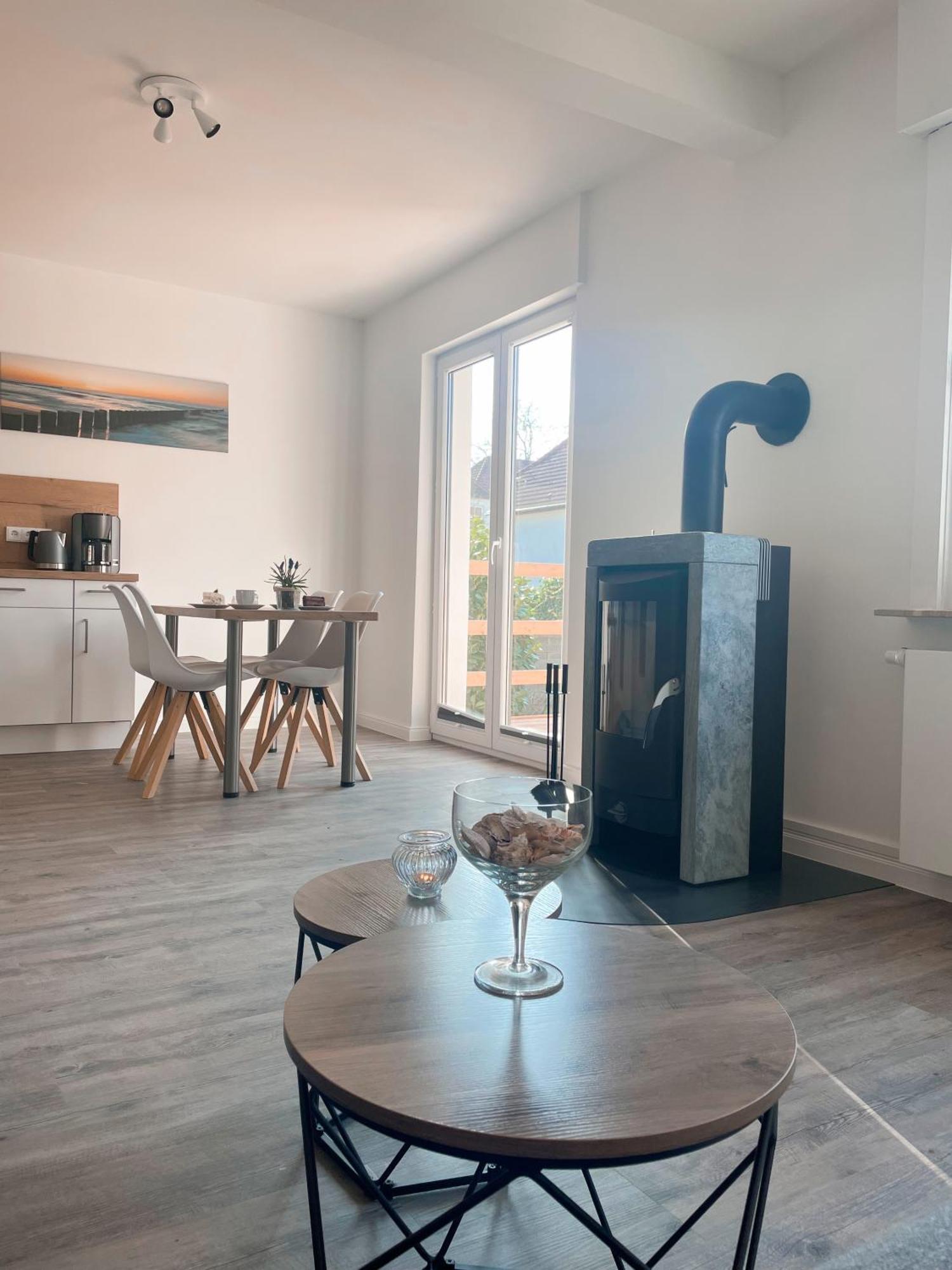 Appartement Haus Urvasi à Lübeck Extérieur photo